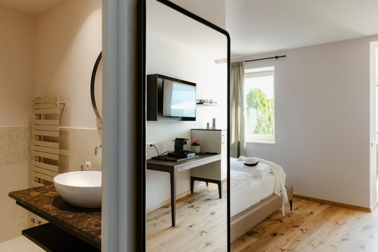 Ansitz Am Eck By Hotel Pernhof Termeno Kültér fotó