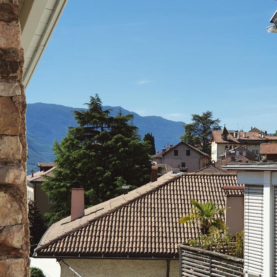 Ansitz Am Eck By Hotel Pernhof Termeno Kültér fotó