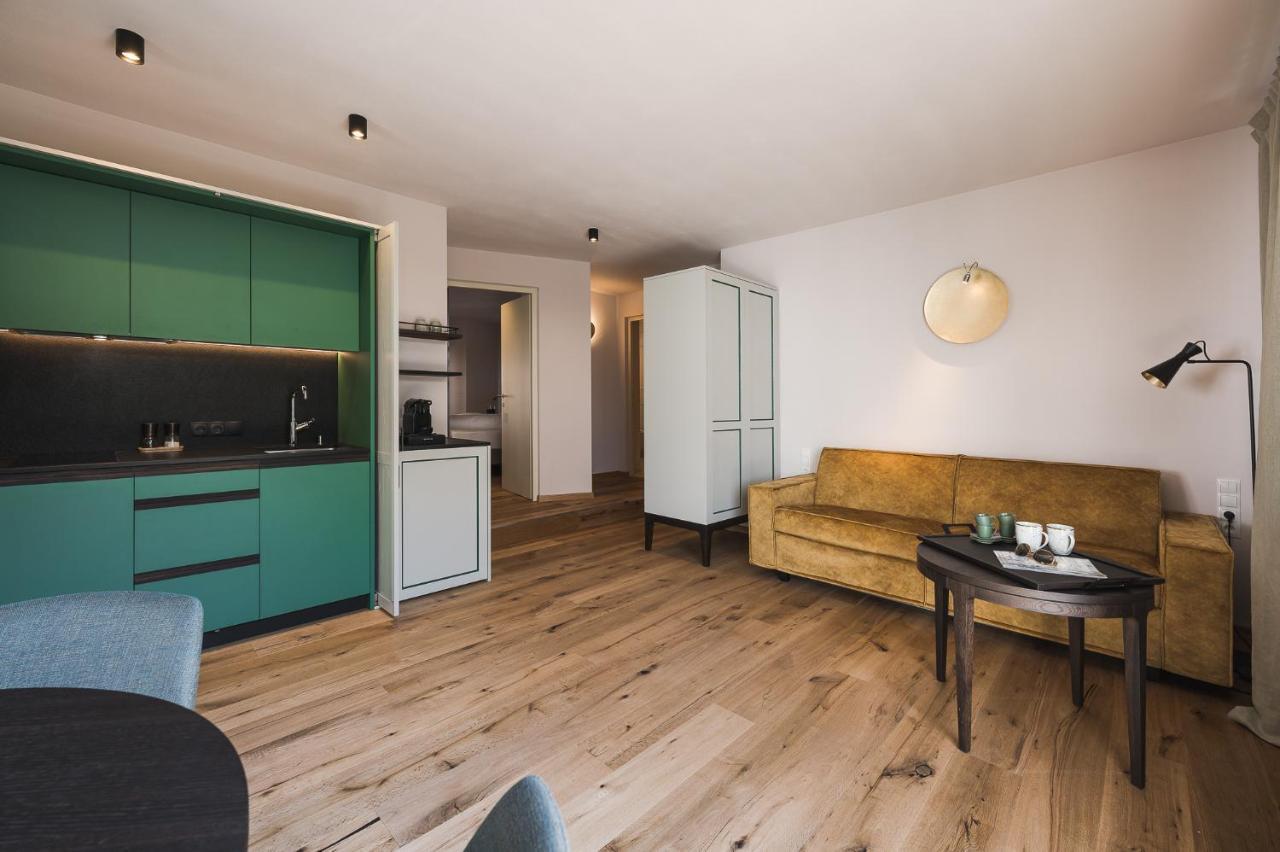 Ansitz Am Eck By Hotel Pernhof Termeno Kültér fotó